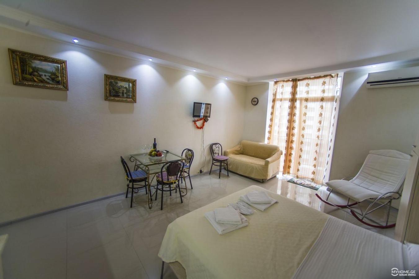Batumi Royal Apartments 外观 照片