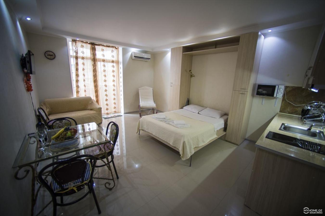 Batumi Royal Apartments 外观 照片